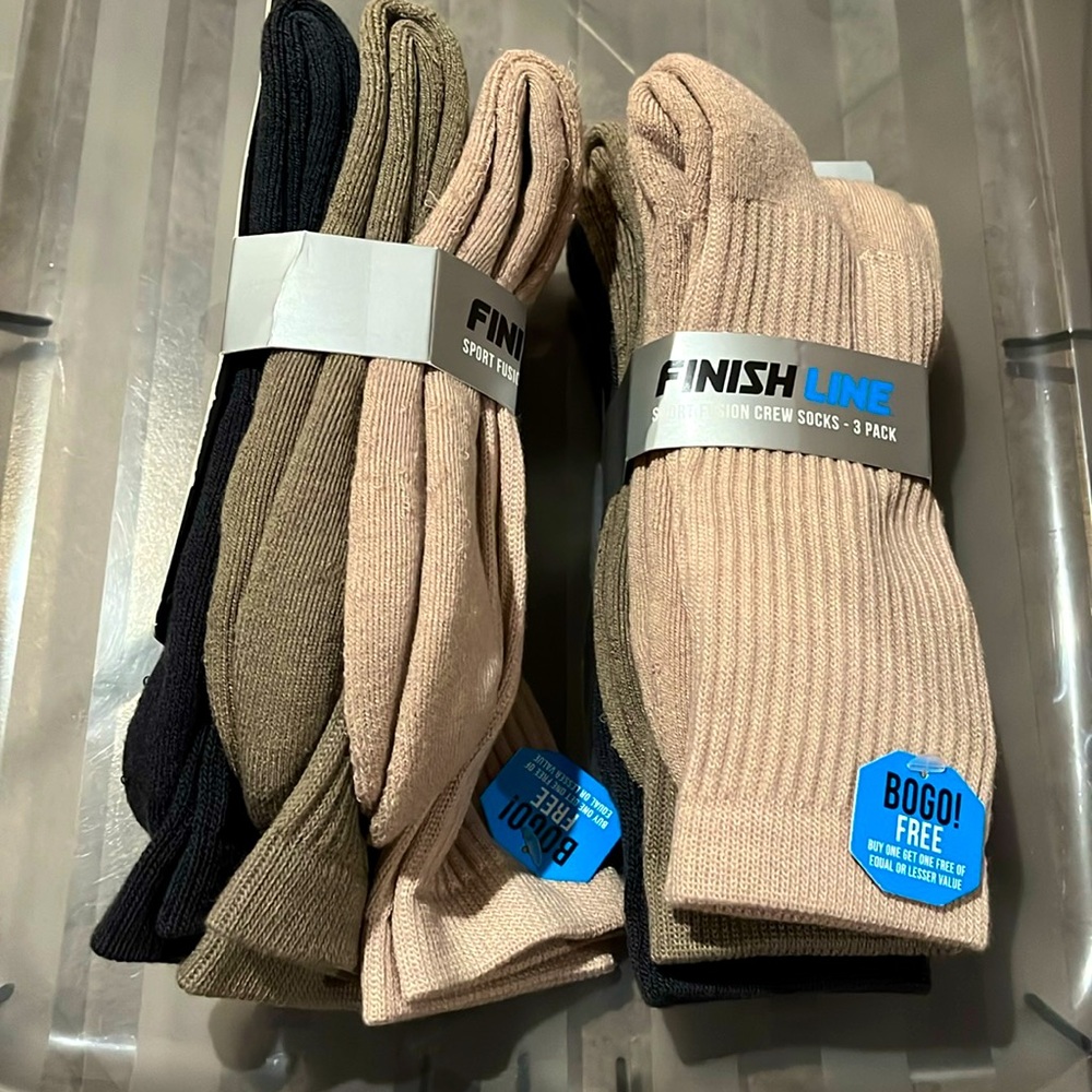 NWT Men’s Sport Socks, two sets of three